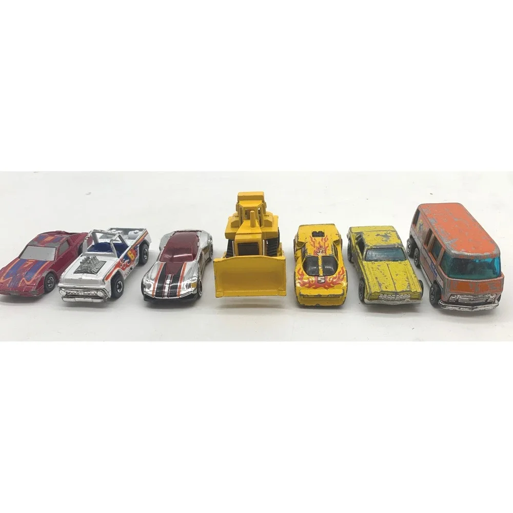Hot Wheels Diecast Car Lot 20pc Multicolor Vintage 1987 Mattel Terrain Base